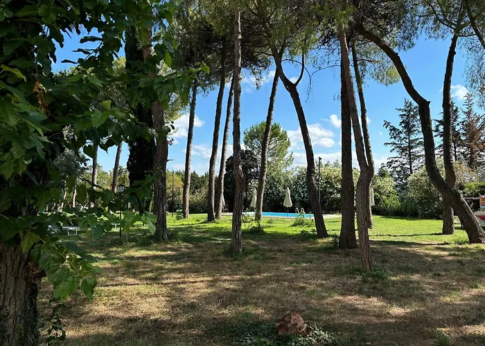 Aurora Holiday House